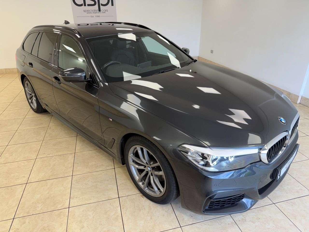 2019 BMW 5 SERIES 2019 BMW 5 SERIES
