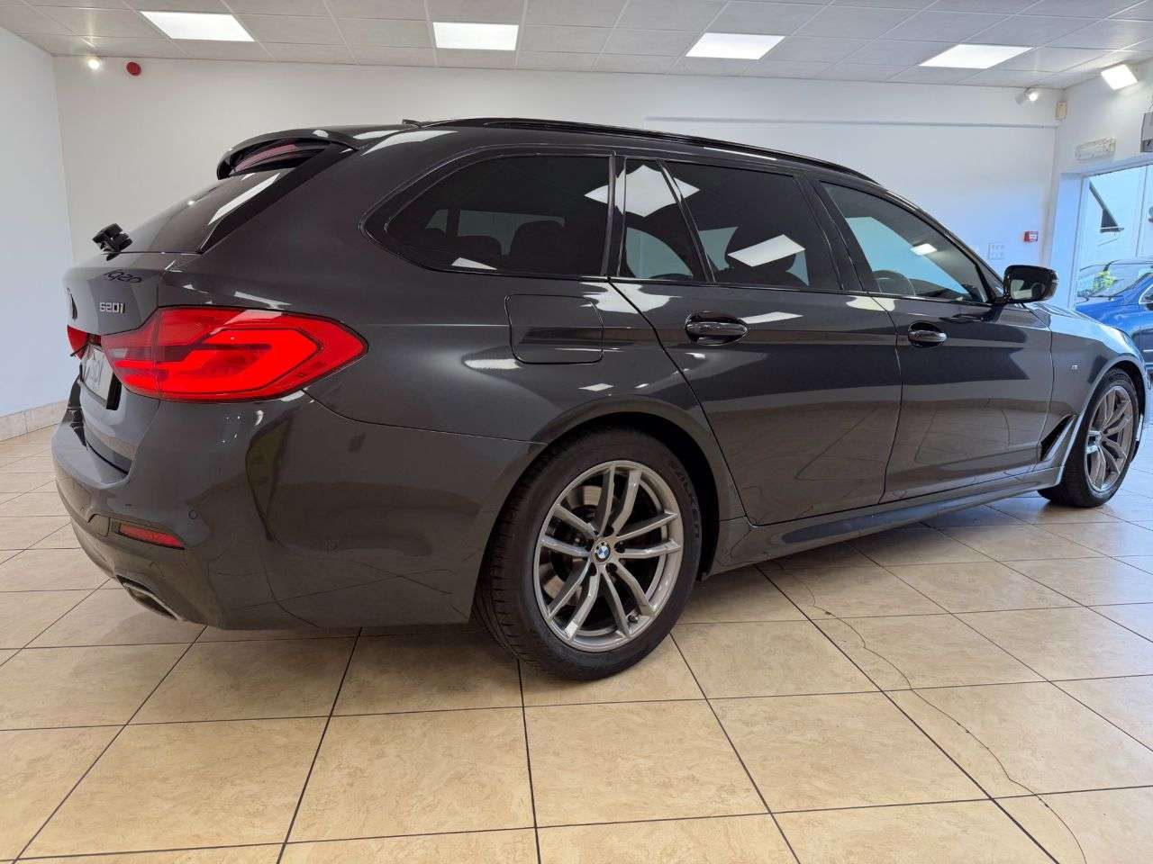 2019 BMW 5 SERIES 2019 BMW 5 SERIES