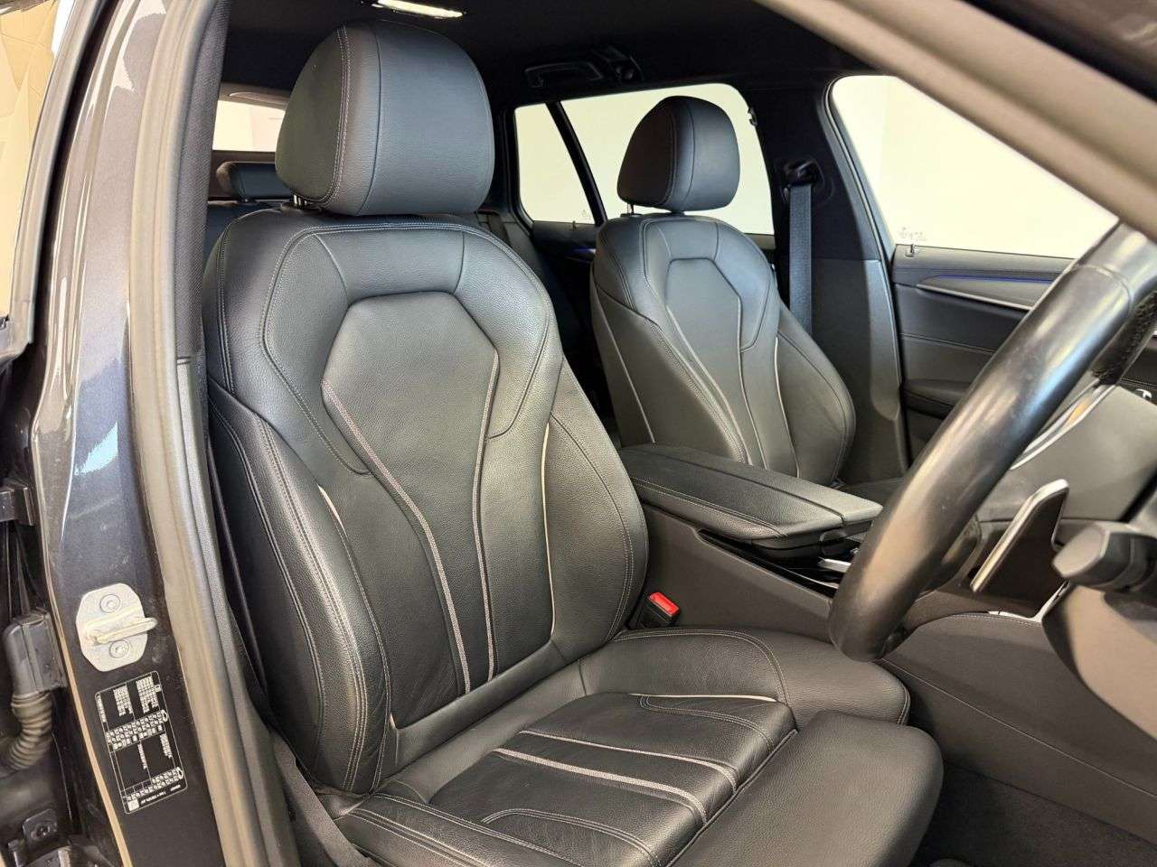 2019 BMW 5 SERIES 2019 BMW 5 SERIES