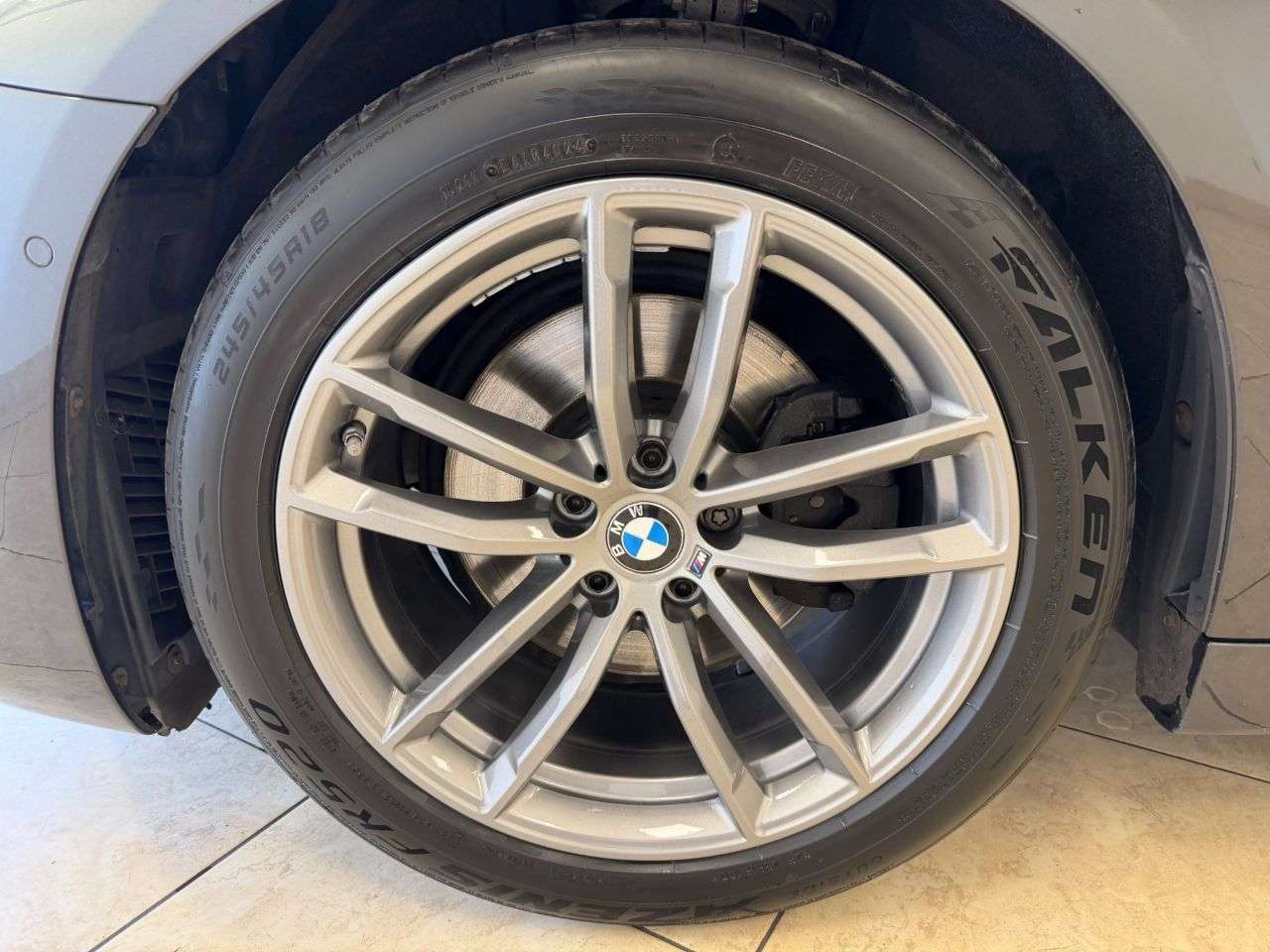 2019 BMW 5 SERIES 2019 BMW 5 SERIES