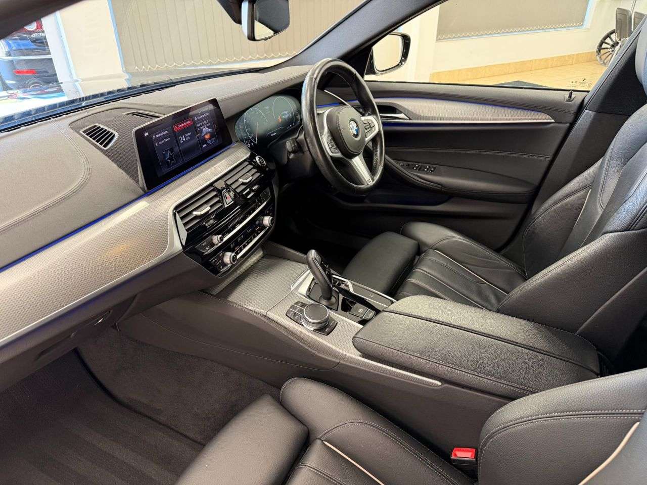 2019 BMW 5 SERIES 2019 BMW 5 SERIES