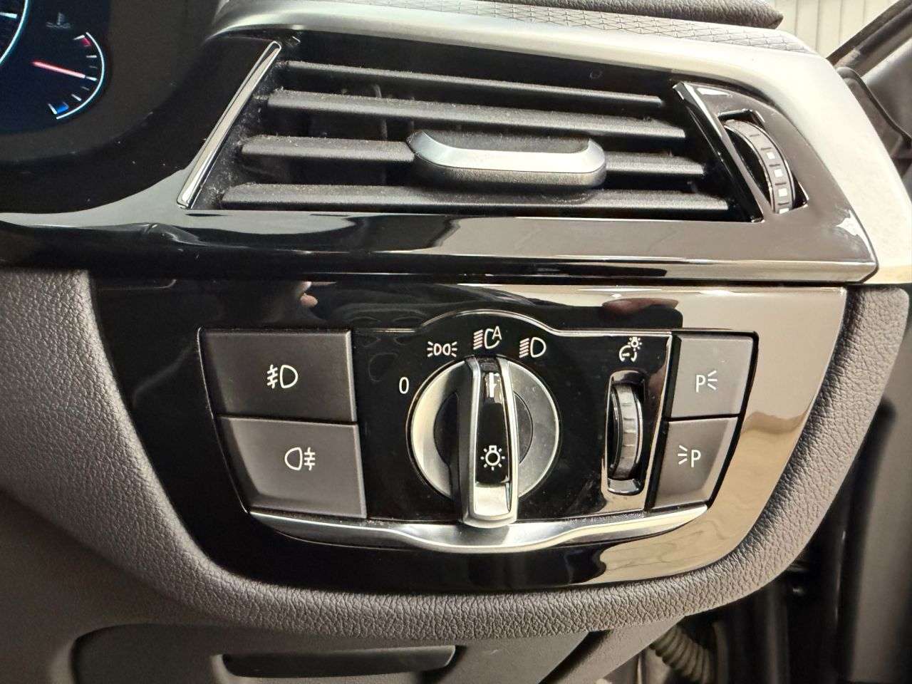 2019 BMW 5 SERIES 2019 BMW 5 SERIES