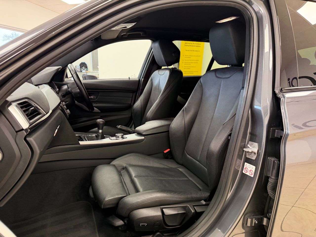 2017 BMW 3 SERIES 2017 BMW 3 SERIES