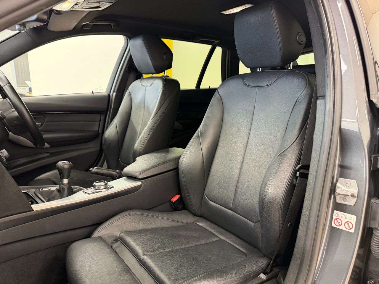 2017 BMW 3 SERIES 2017 BMW 3 SERIES