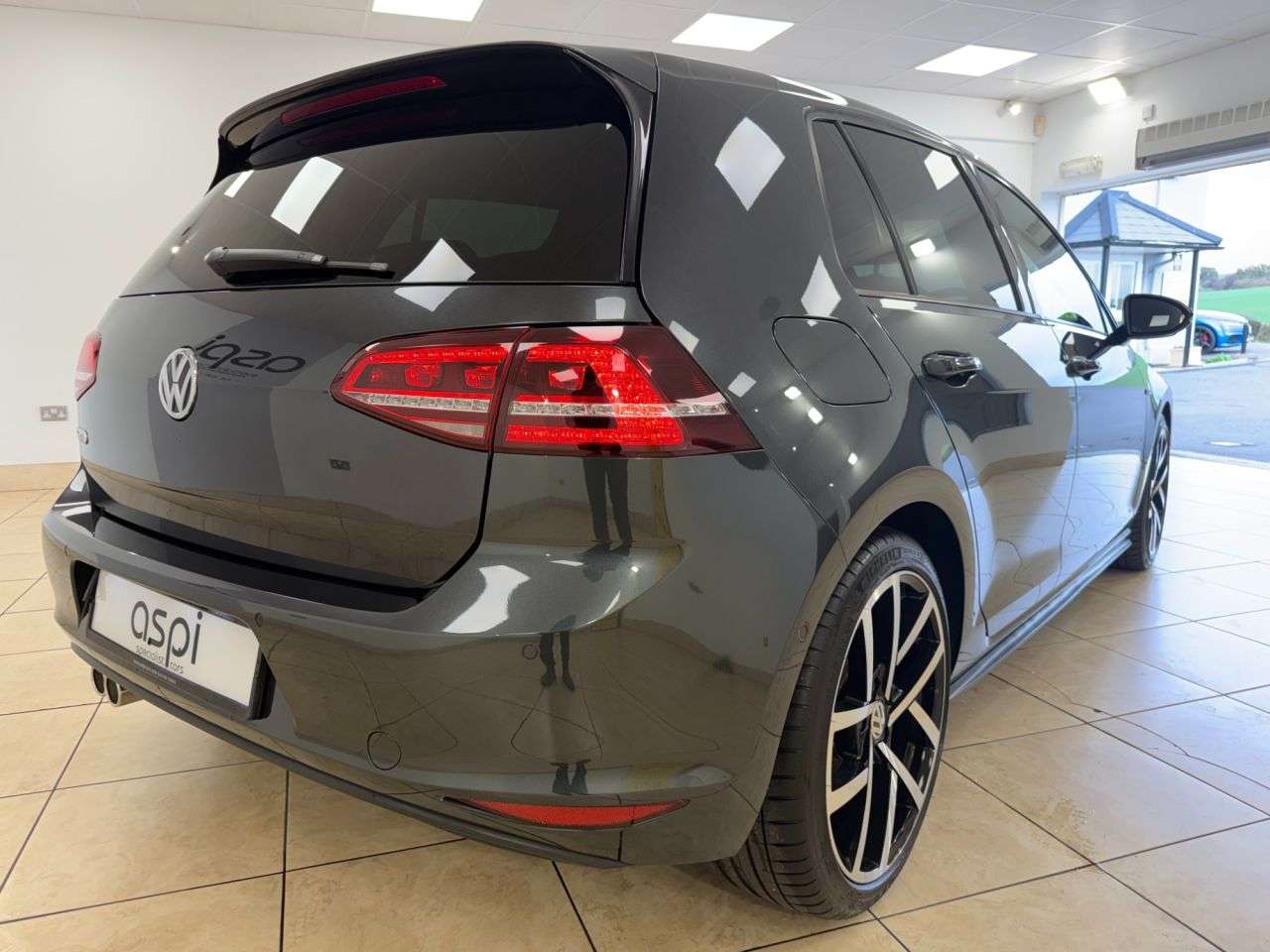 2015 VOLKSWAGEN GOLF 2015 VOLKSWAGEN GOLF