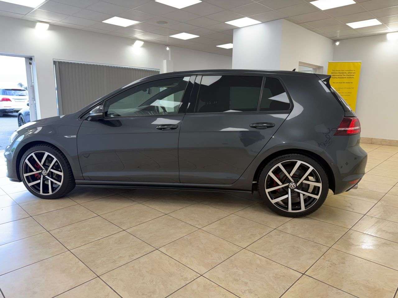 2015 VOLKSWAGEN GOLF 2015 VOLKSWAGEN GOLF