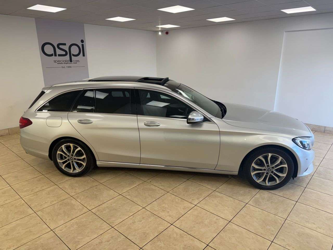 2017 MERCEDES-BENZ C-CLASS 2017 MERCEDES-BENZ C-CLASS