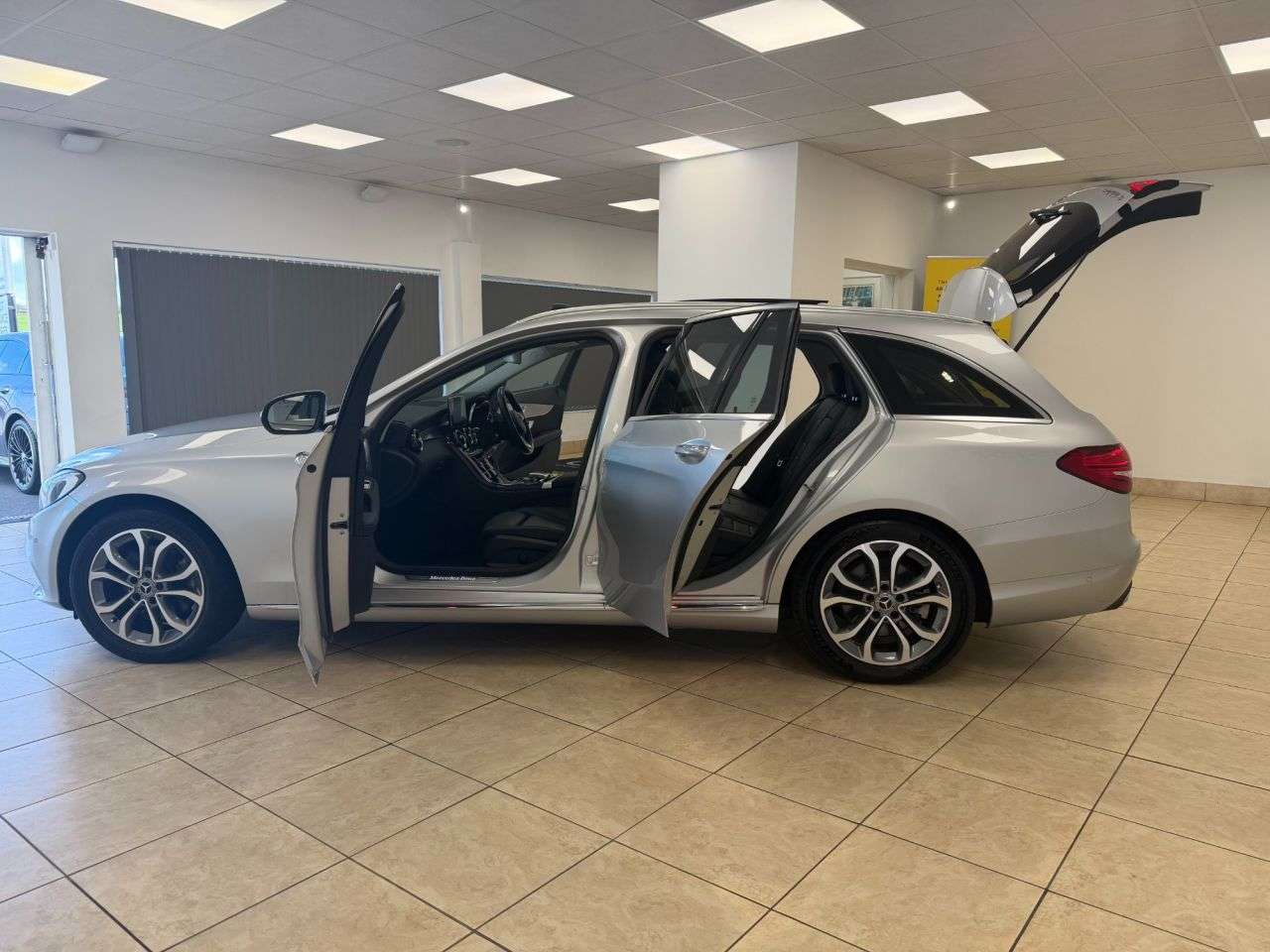 2017 MERCEDES-BENZ C-CLASS 2017 MERCEDES-BENZ C-CLASS