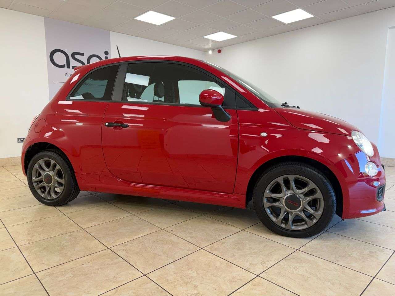 2013 FIAT 500 2013 FIAT 500