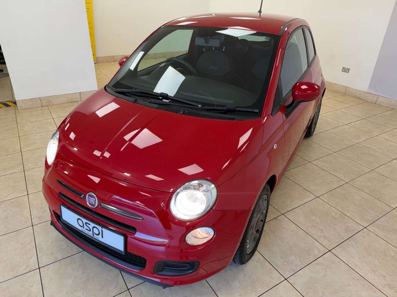 2013 FIAT 500 2013 FIAT 500