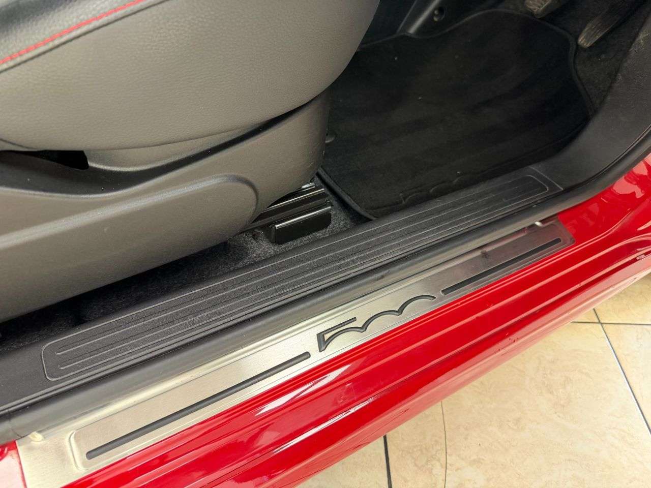 2013 FIAT 500 2013 FIAT 500