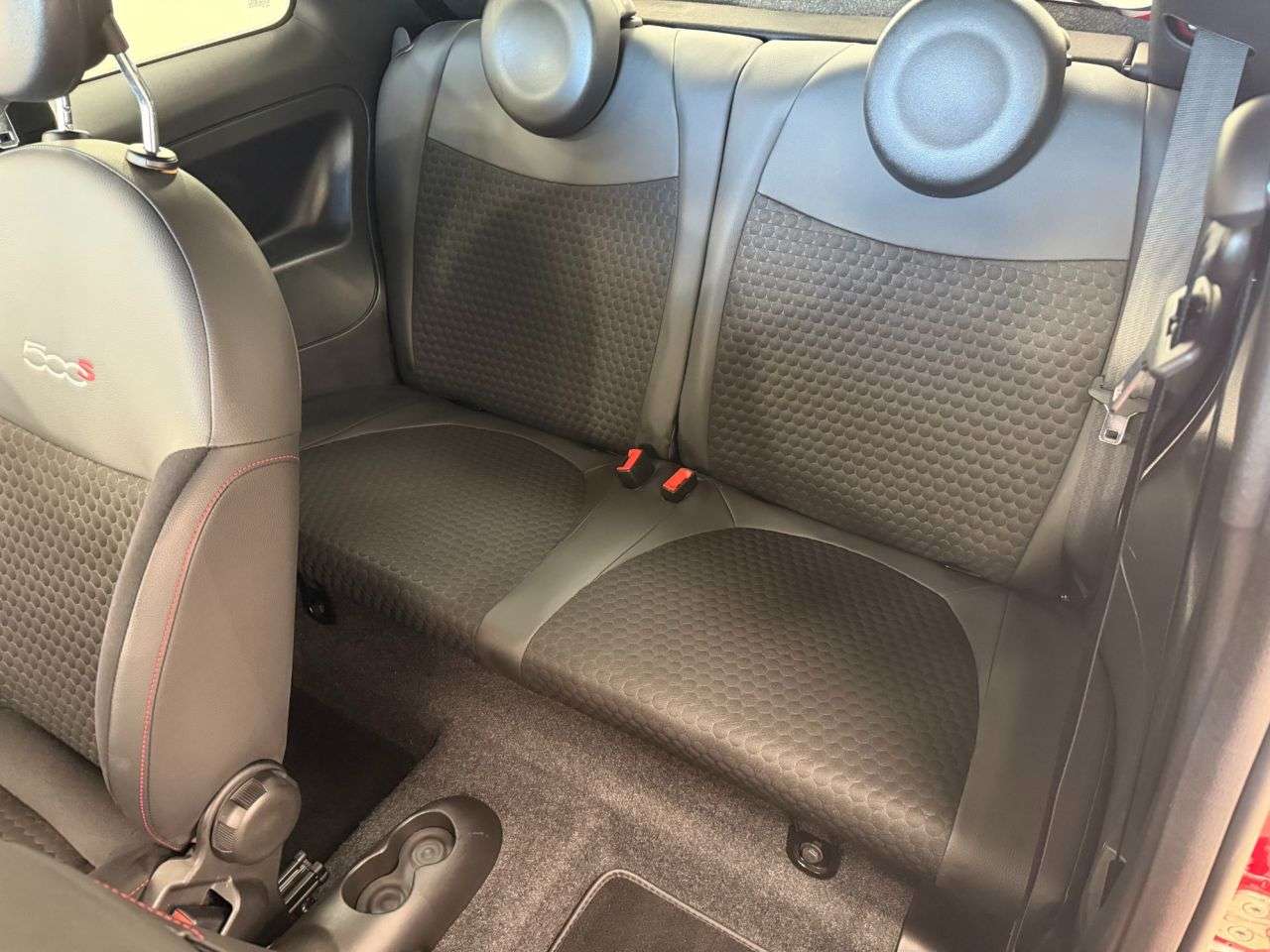 2013 FIAT 500 2013 FIAT 500