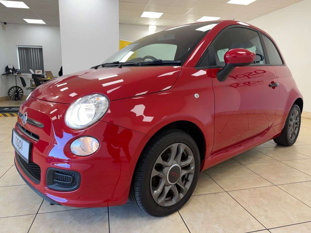 2013 FIAT 500 2013 FIAT 500