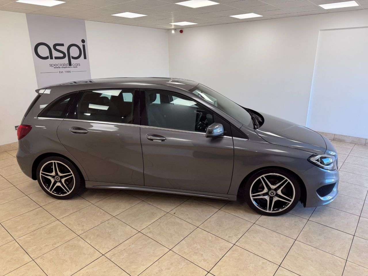 2015 MERCEDES-BENZ B-CLASS 2015 MERCEDES-BENZ B-CLASS