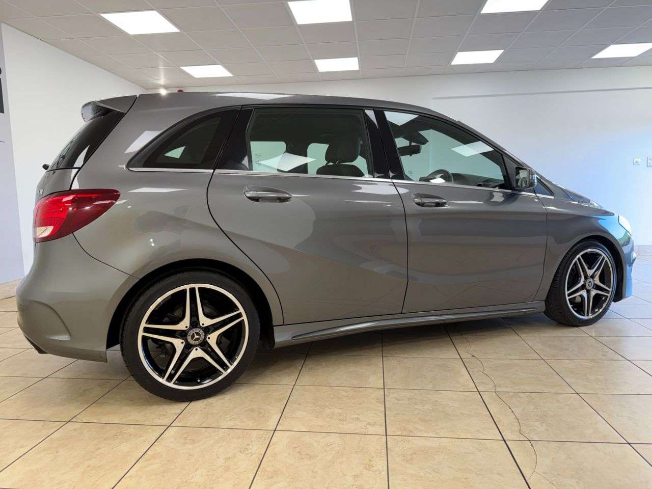 2015 MERCEDES-BENZ B-CLASS 2015 MERCEDES-BENZ B-CLASS