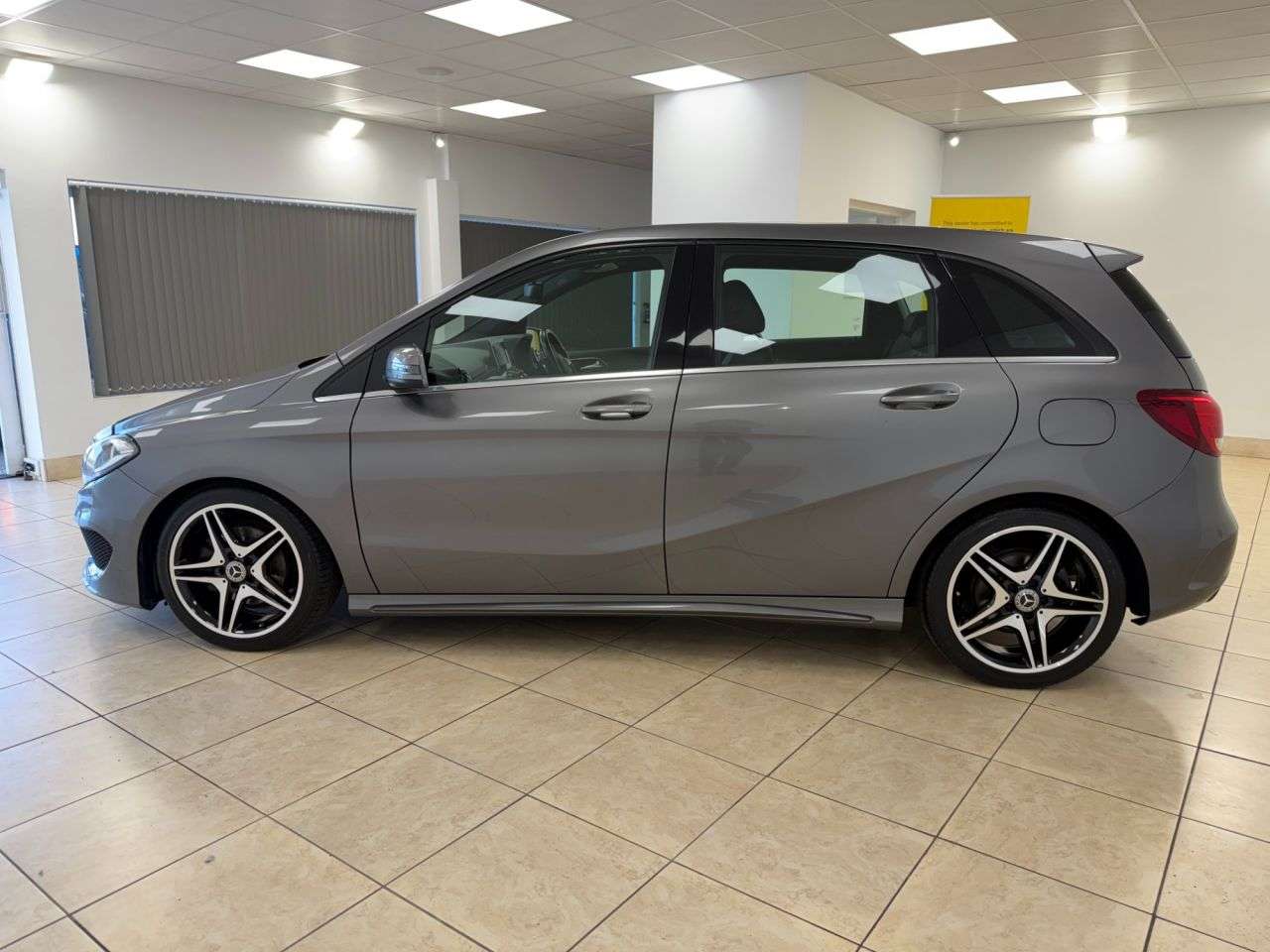 2015 MERCEDES-BENZ B-CLASS 2015 MERCEDES-BENZ B-CLASS