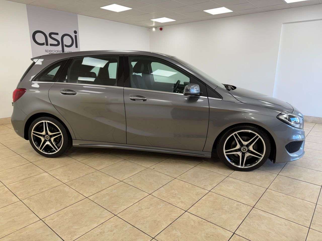 2015 MERCEDES-BENZ B-CLASS 2015 MERCEDES-BENZ B-CLASS