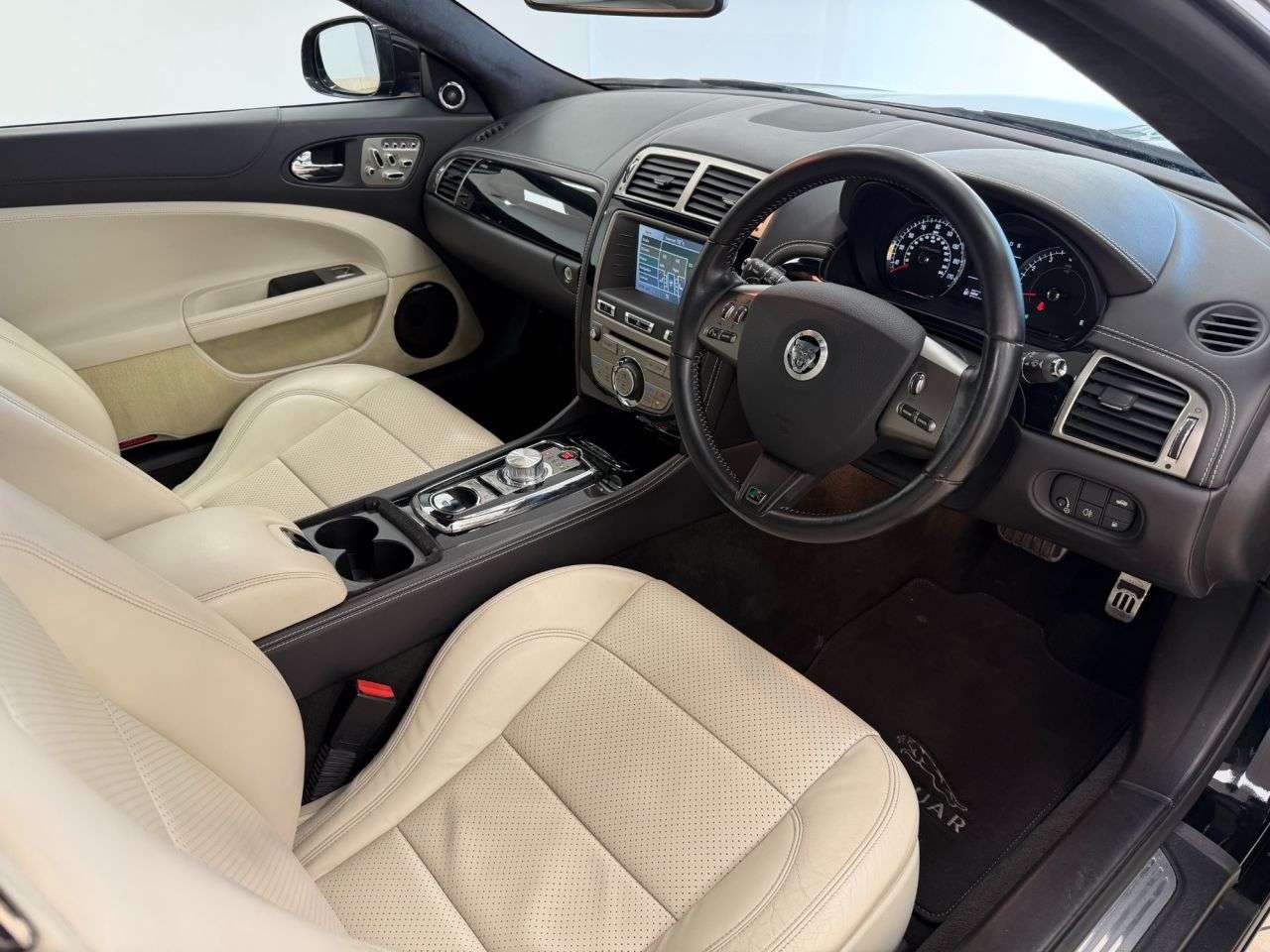 2009 JAGUAR XKR 2009 JAGUAR XKR