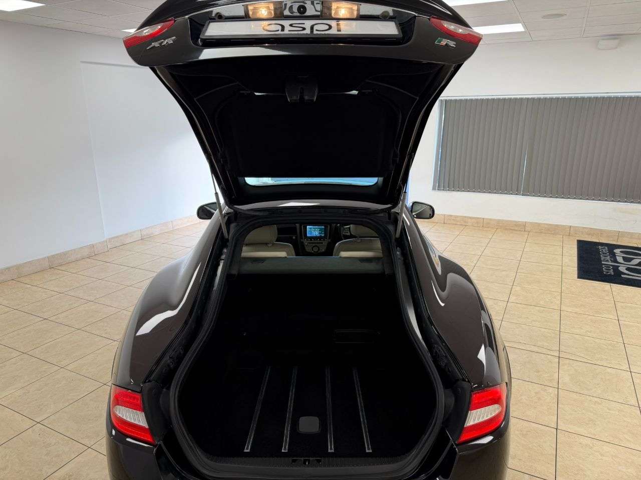 2009 JAGUAR XKR 2009 JAGUAR XKR