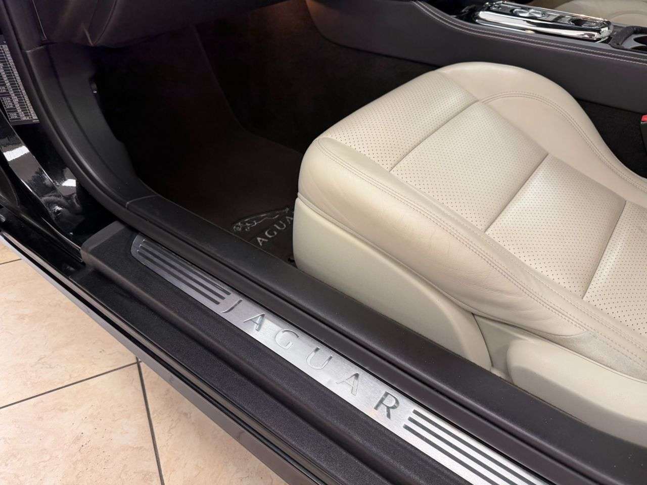 2009 JAGUAR XKR 2009 JAGUAR XKR