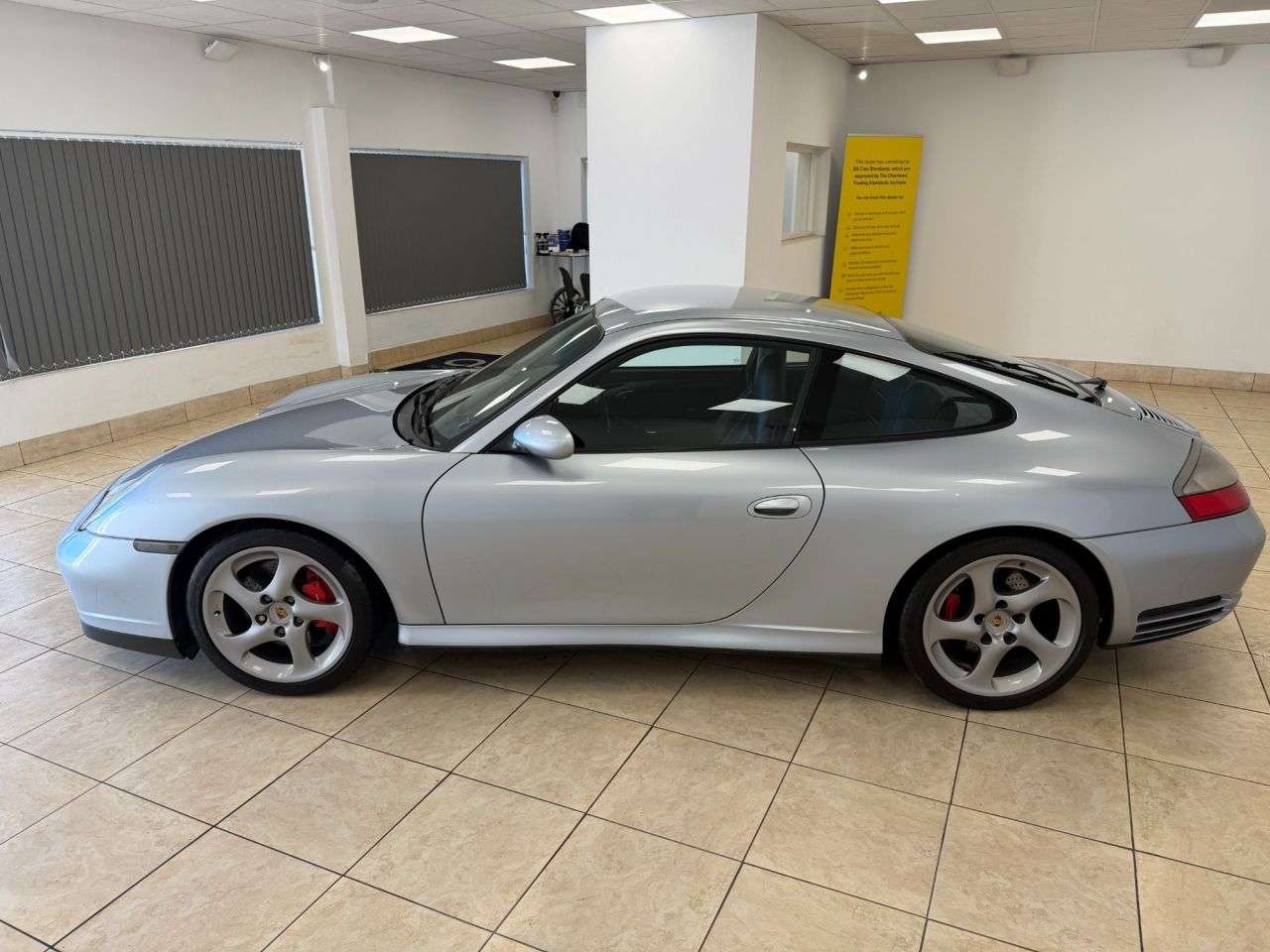 2004 PORSCHE 911 2004 PORSCHE 911