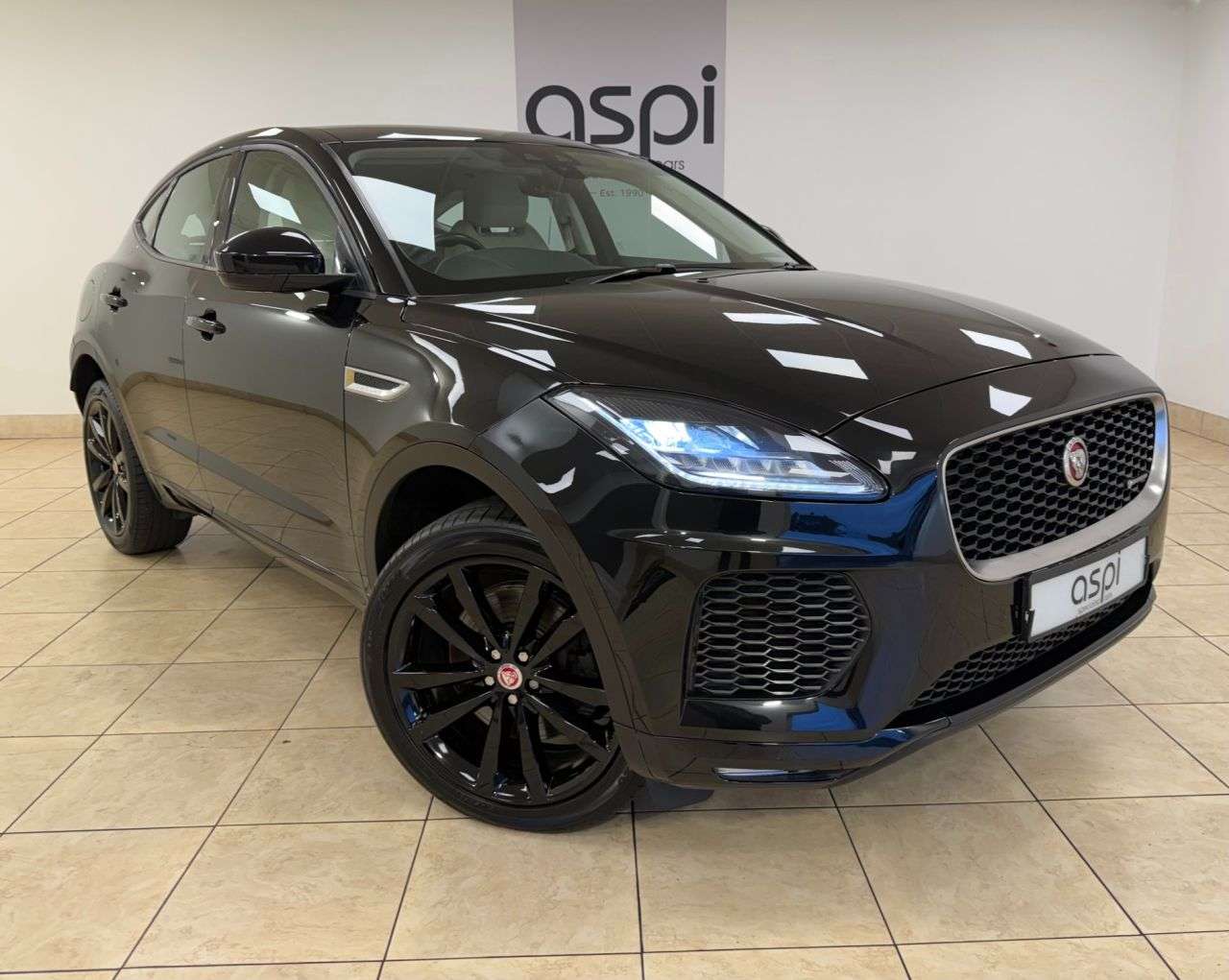 A 2019 JAGUAR E-PACE 2.0 P200 R-Dynamic S SUV 5dr Petrol Auto AWD Euro 6 (s/s) (200 ps) APPLE CA A 2019 JAGUAR E-PACE 2.0 P200 R-Dynamic S SUV 5dr Petrol Auto AWD Euro 6 (s/s) (200 ps) APPLE CA
