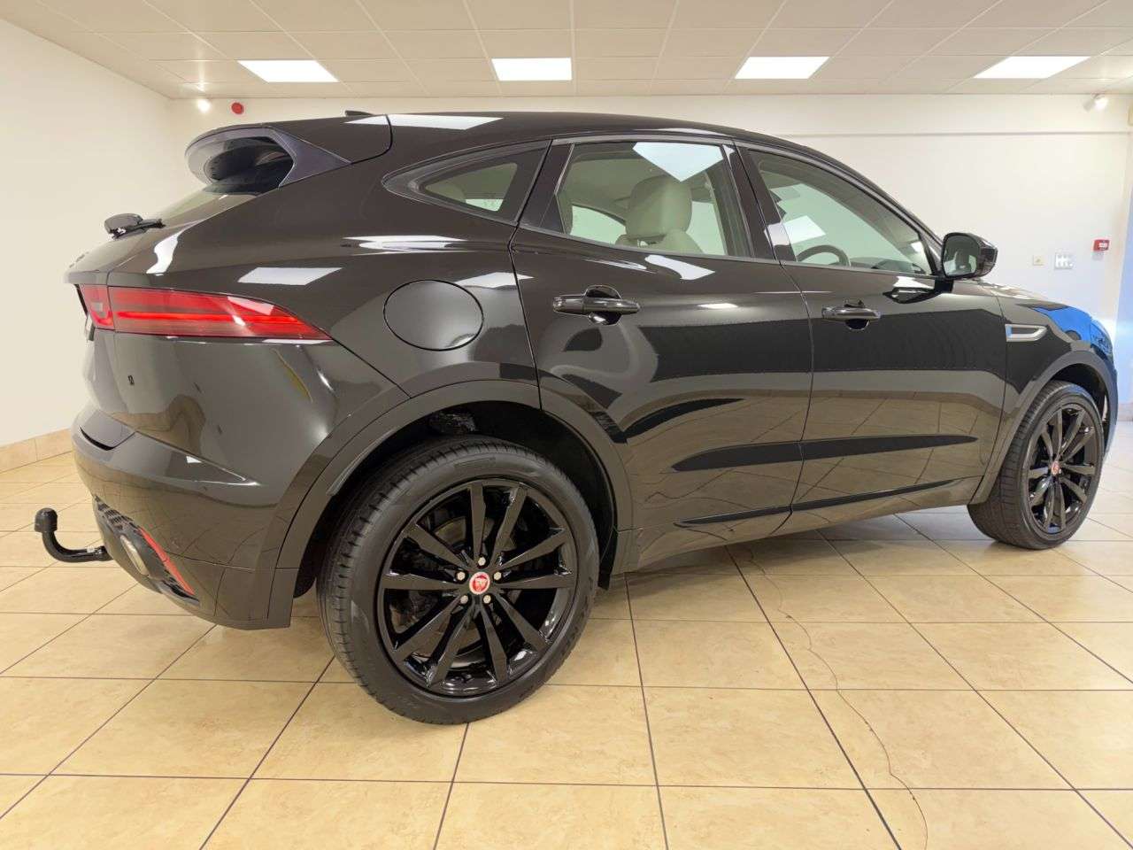2019 JAGUAR E-PACE 2019 JAGUAR E-PACE