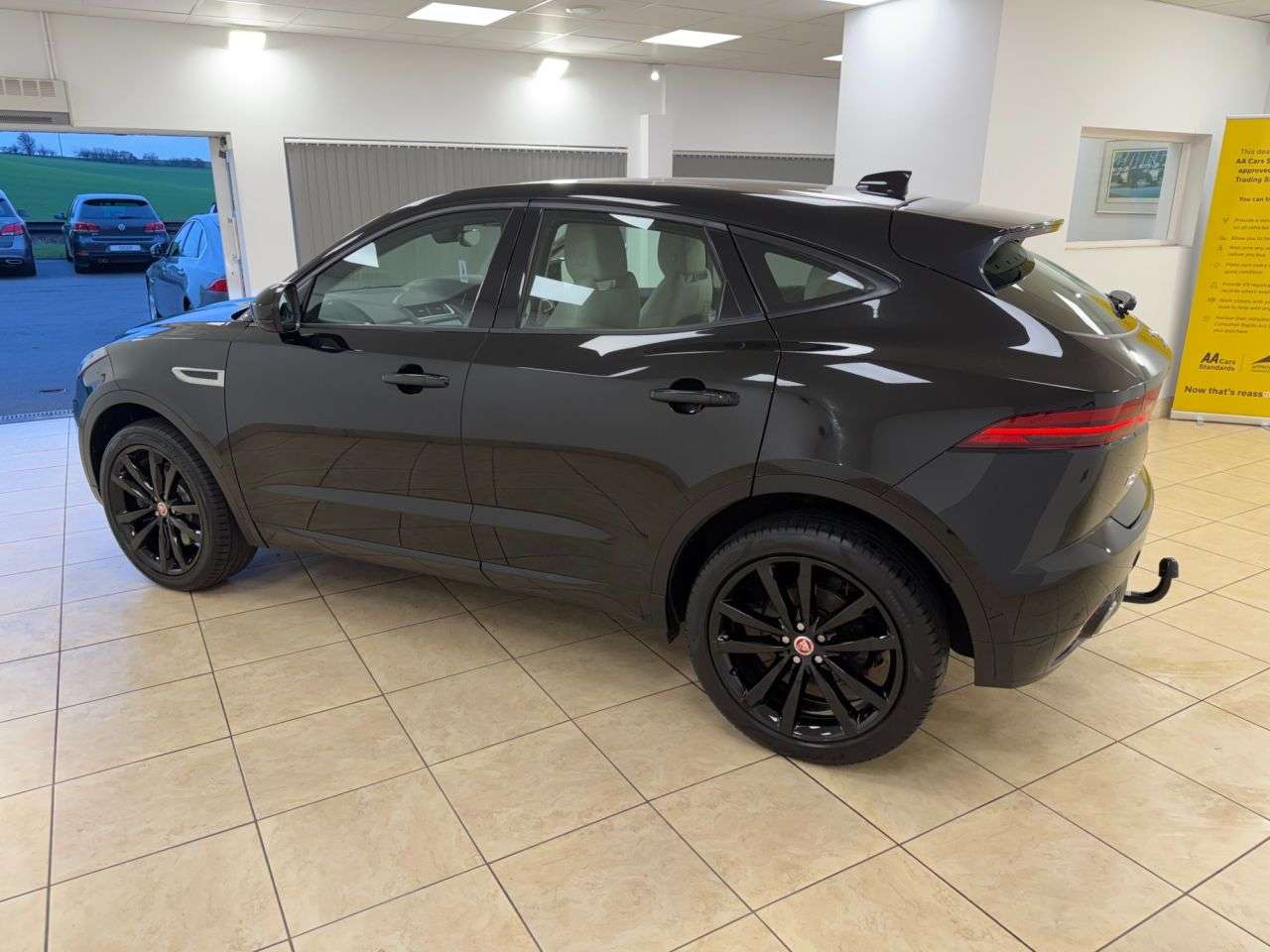 2019 JAGUAR E-PACE 2019 JAGUAR E-PACE