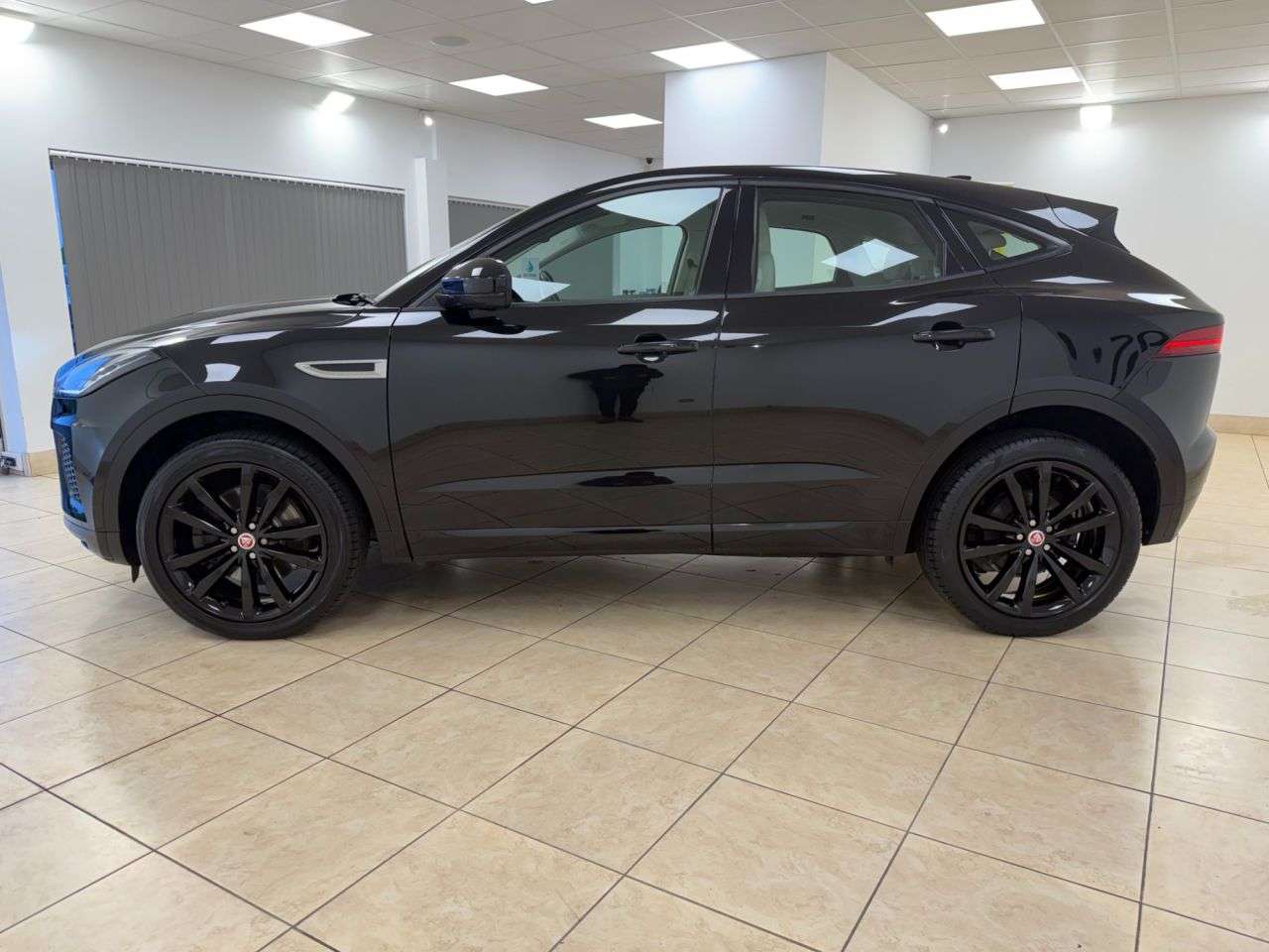 2019 JAGUAR E-PACE 2019 JAGUAR E-PACE