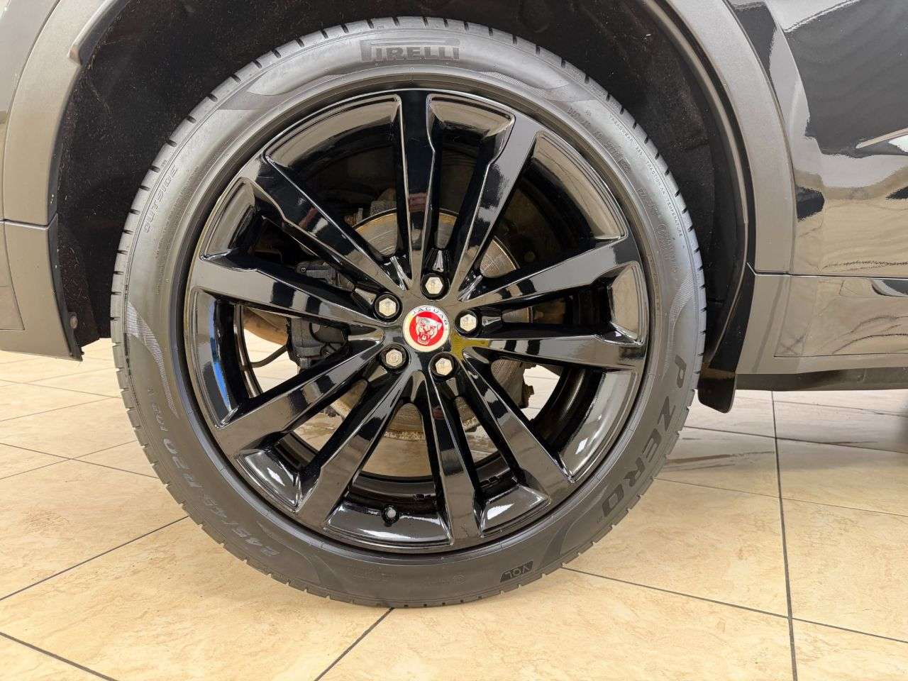 2019 JAGUAR E-PACE 2019 JAGUAR E-PACE