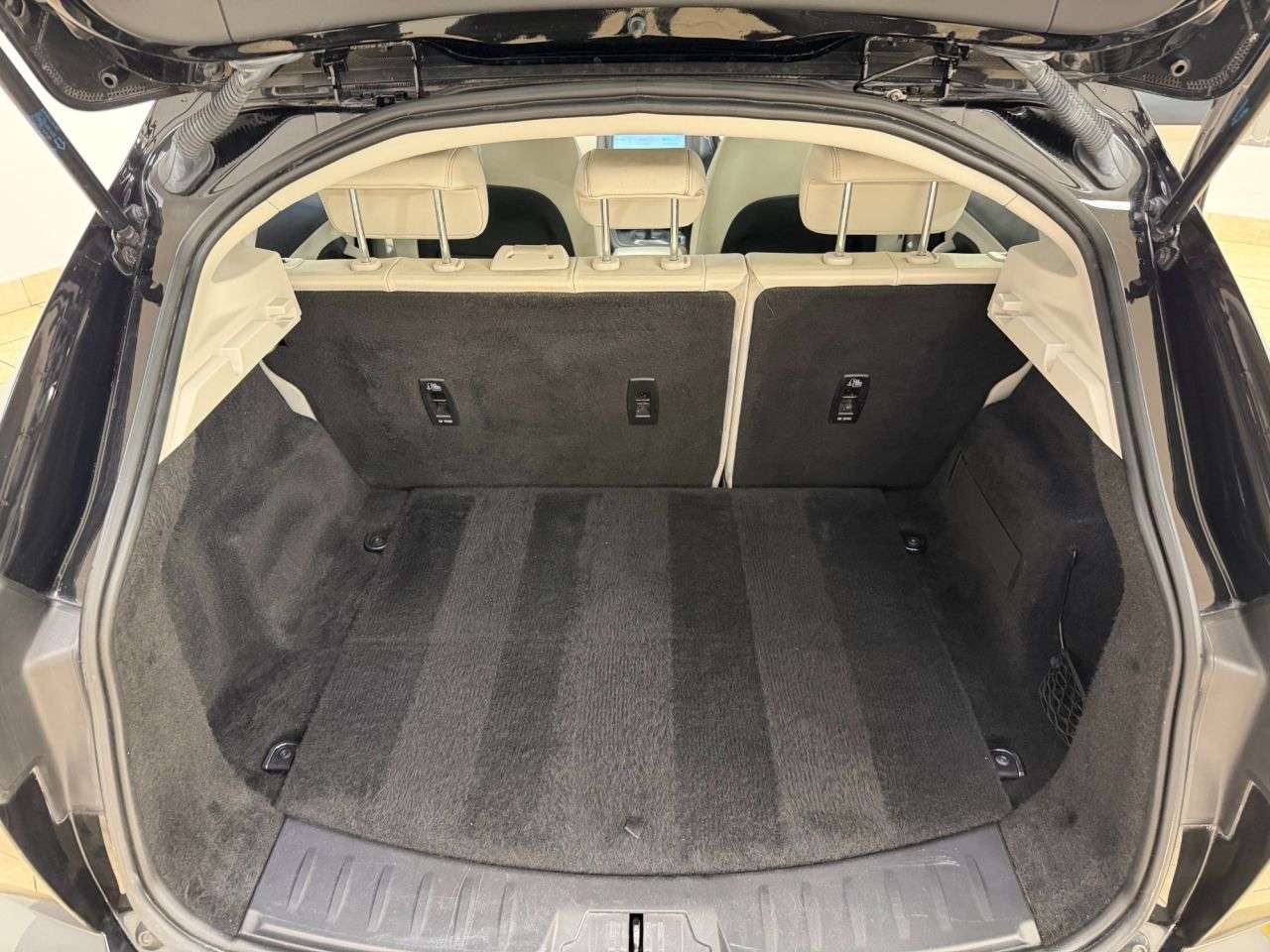 2019 JAGUAR E-PACE 2019 JAGUAR E-PACE