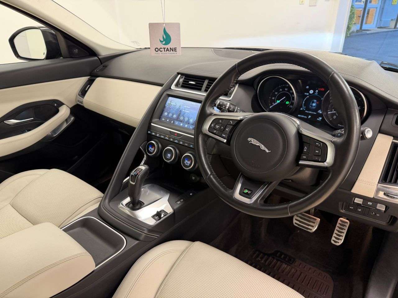 2019 JAGUAR E-PACE 2019 JAGUAR E-PACE