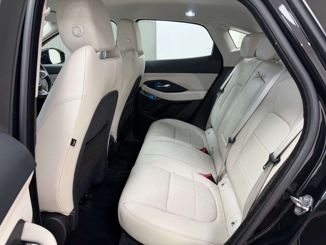 2019 JAGUAR E-PACE 2019 JAGUAR E-PACE