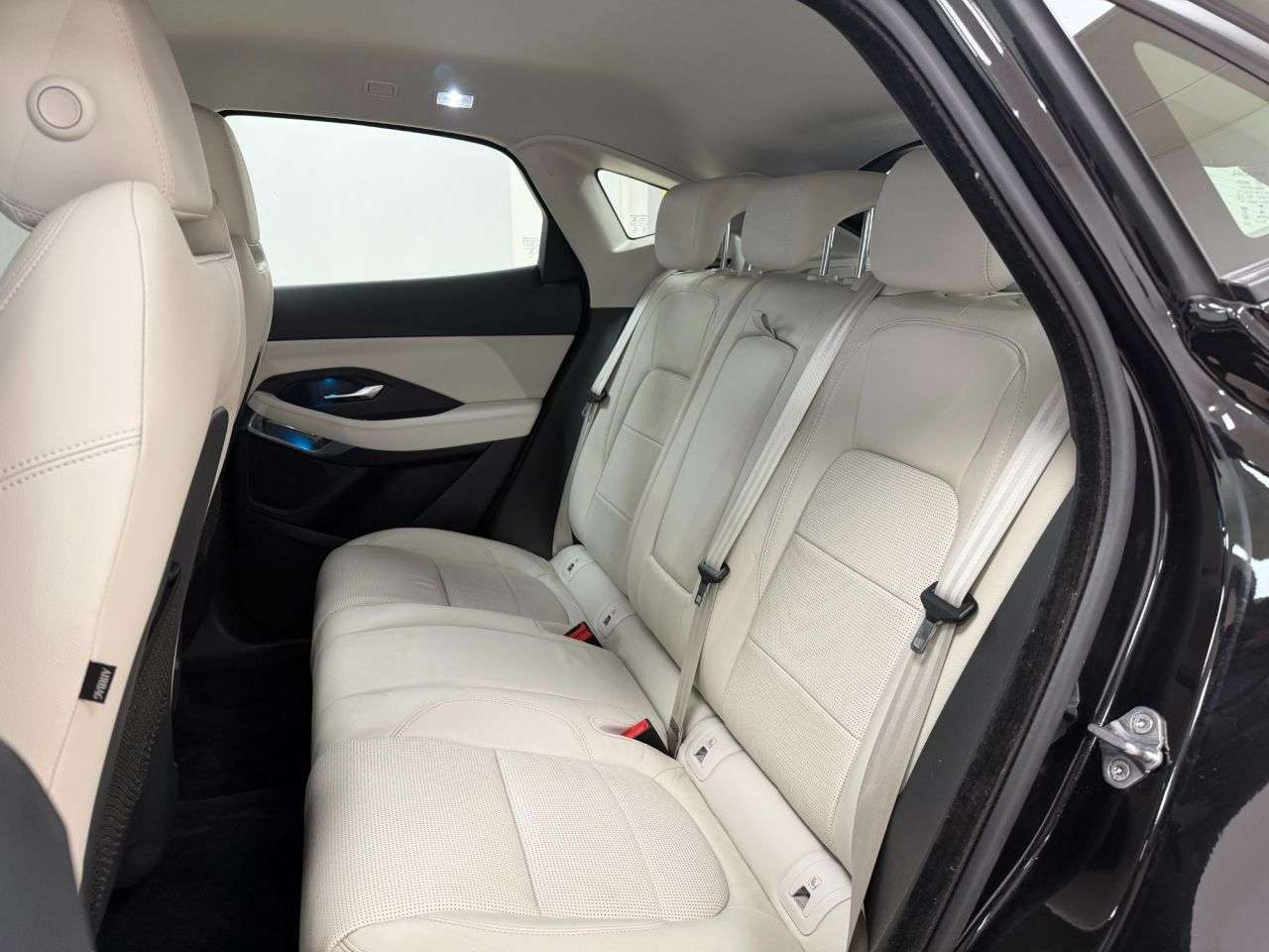 2019 JAGUAR E-PACE 2019 JAGUAR E-PACE