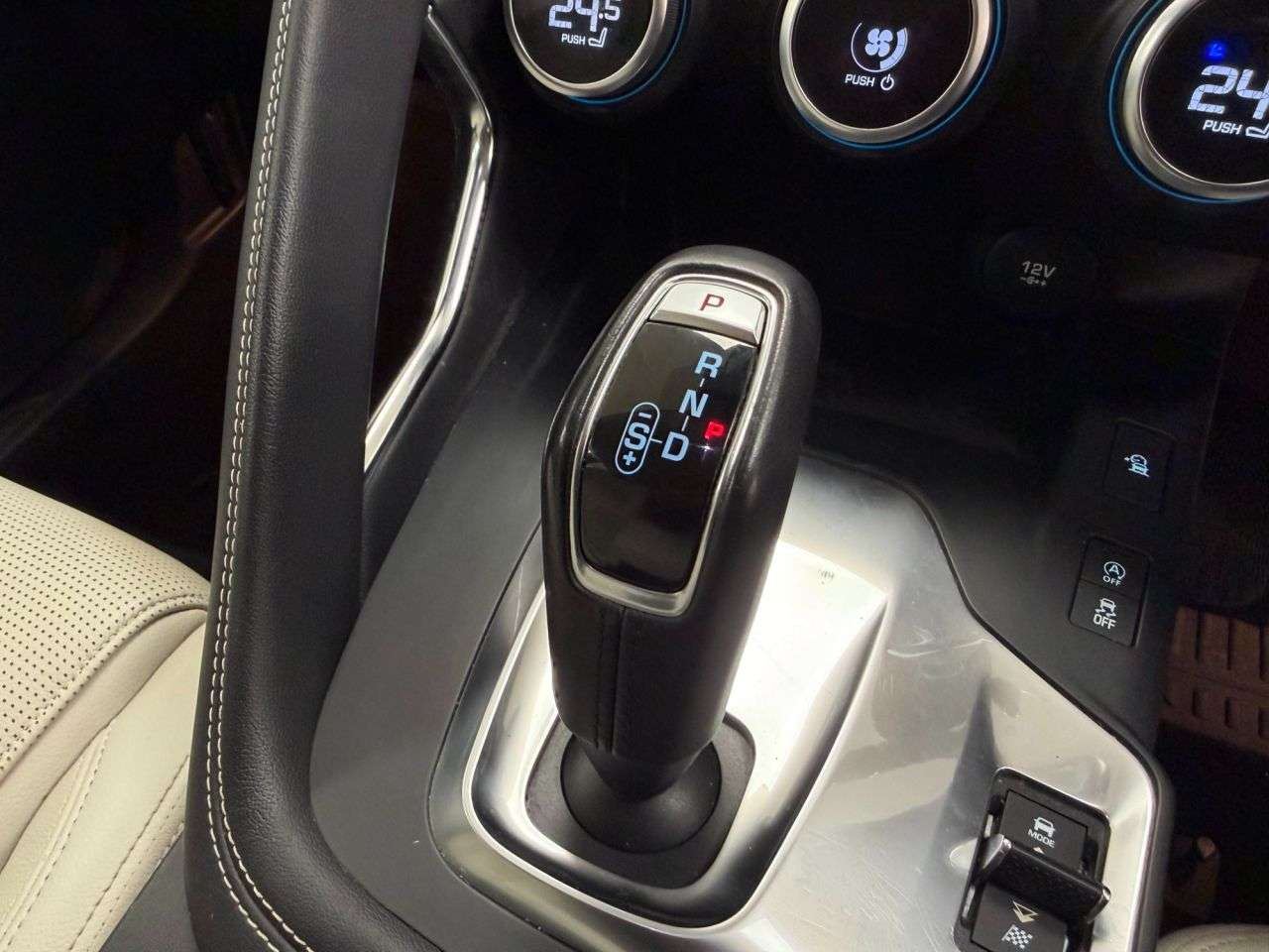 2019 JAGUAR E-PACE 2019 JAGUAR E-PACE