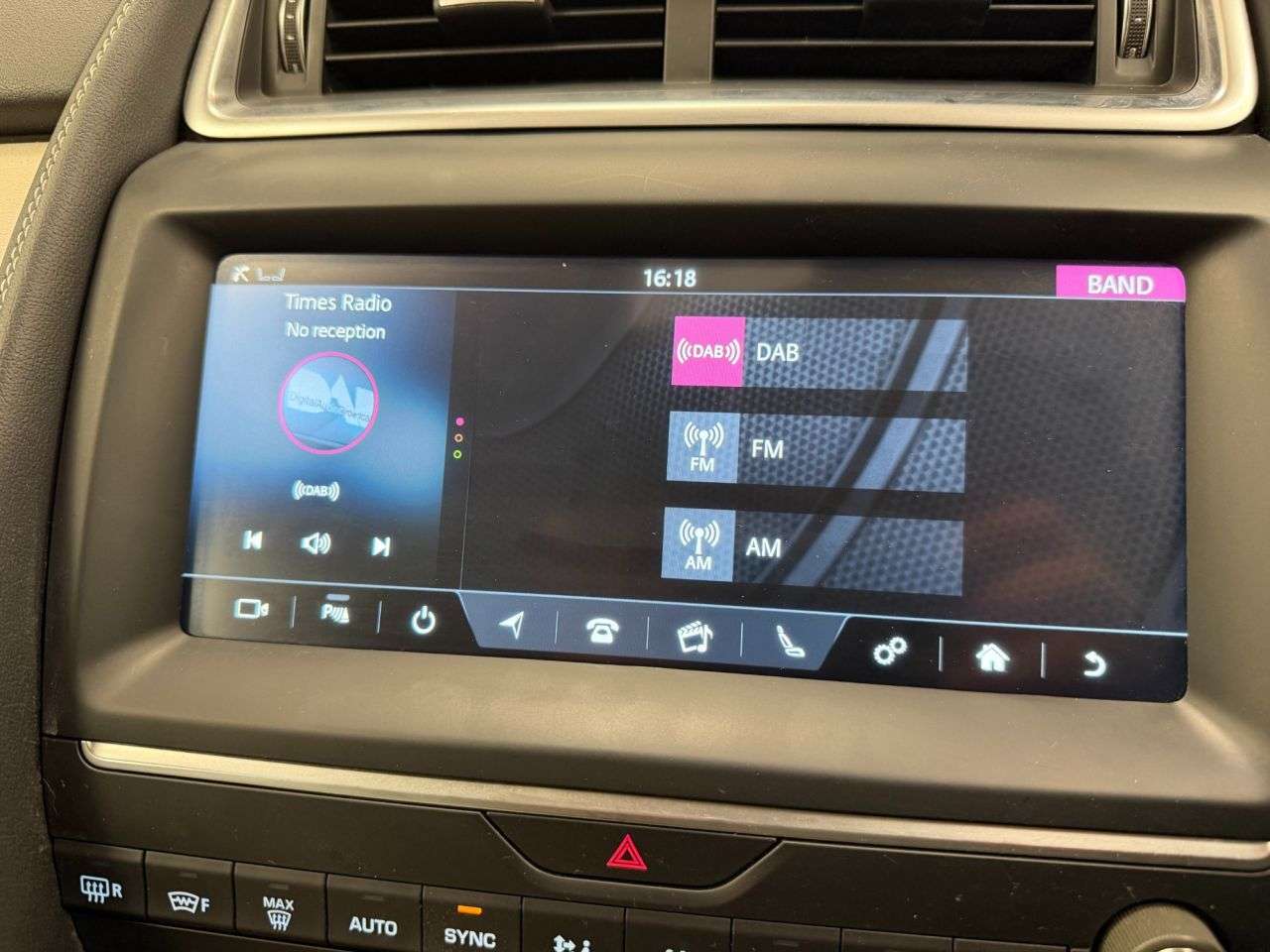 2019 JAGUAR E-PACE 2019 JAGUAR E-PACE