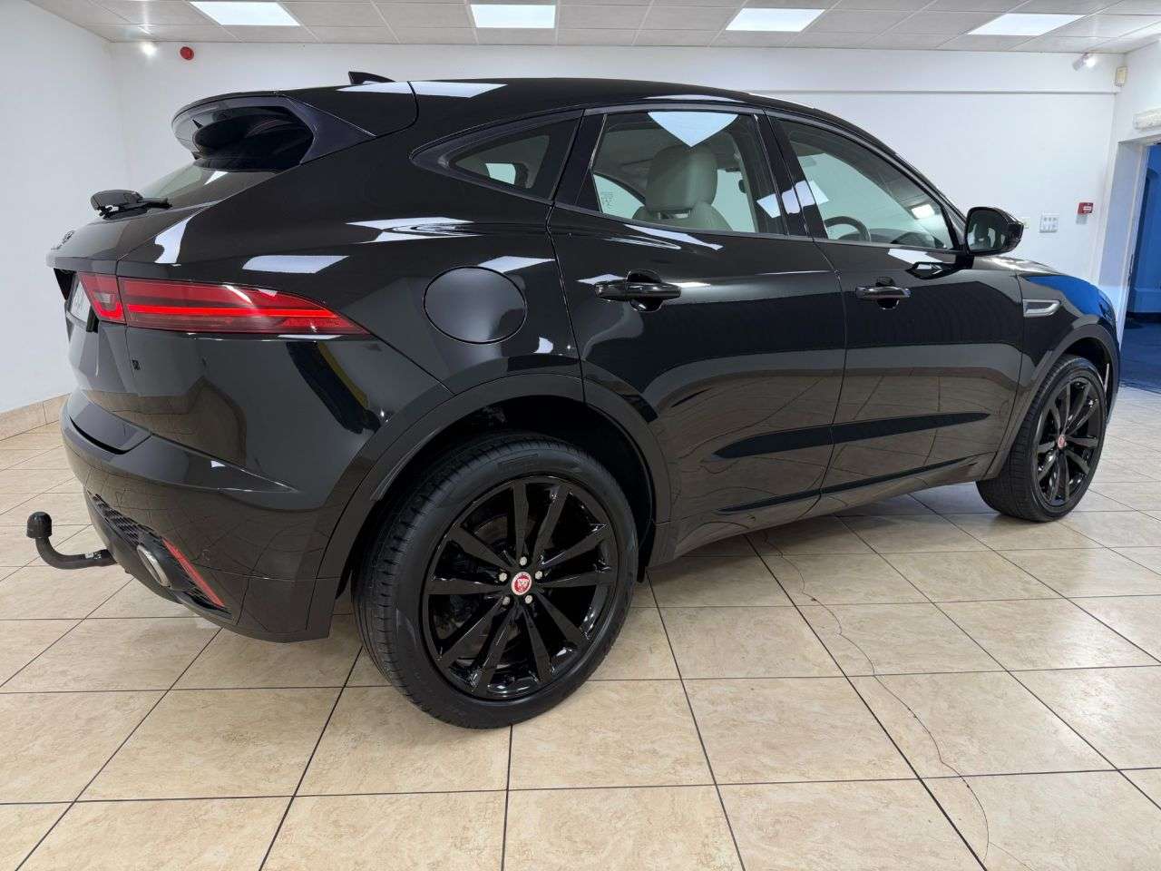 2019 JAGUAR E-PACE 2019 JAGUAR E-PACE