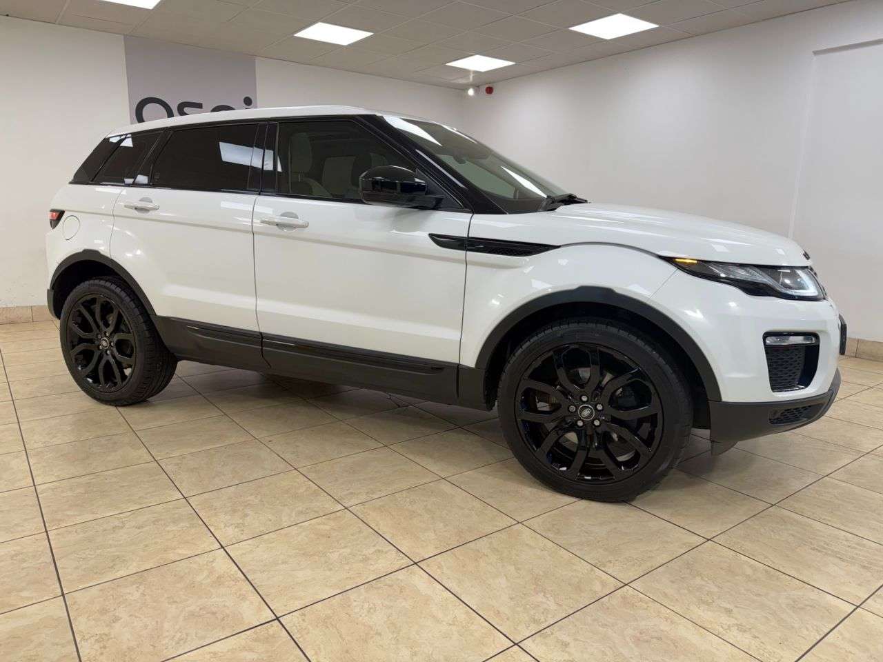 2015 LAND ROVER RANGE ROVER EVOQUE 2015 LAND ROVER RANGE ROVER EVOQUE