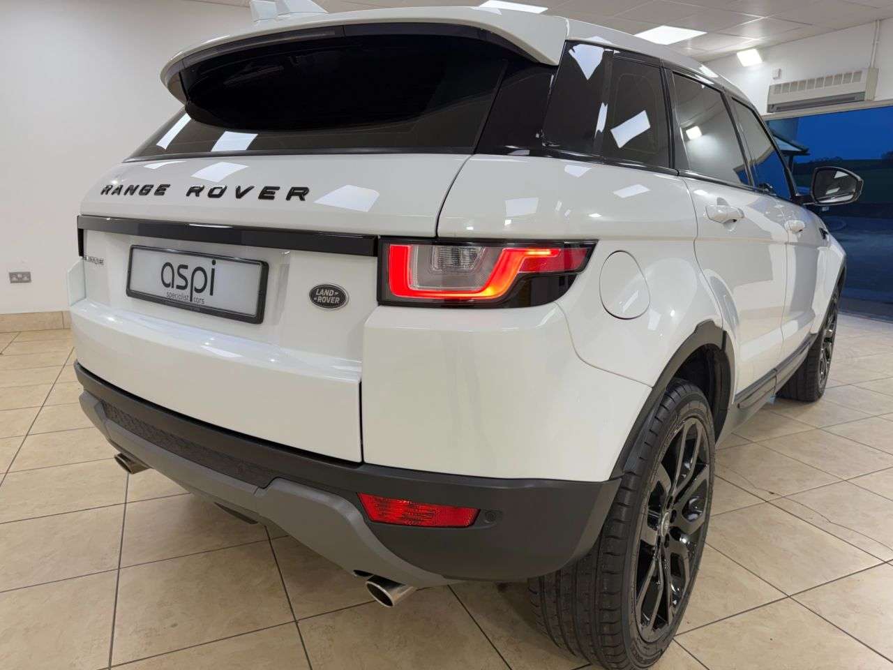 2015 LAND ROVER RANGE ROVER EVOQUE 2015 LAND ROVER RANGE ROVER EVOQUE
