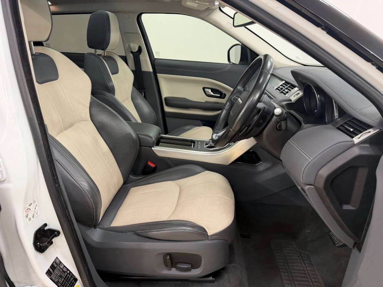 2015 LAND ROVER RANGE ROVER EVOQUE 2015 LAND ROVER RANGE ROVER EVOQUE