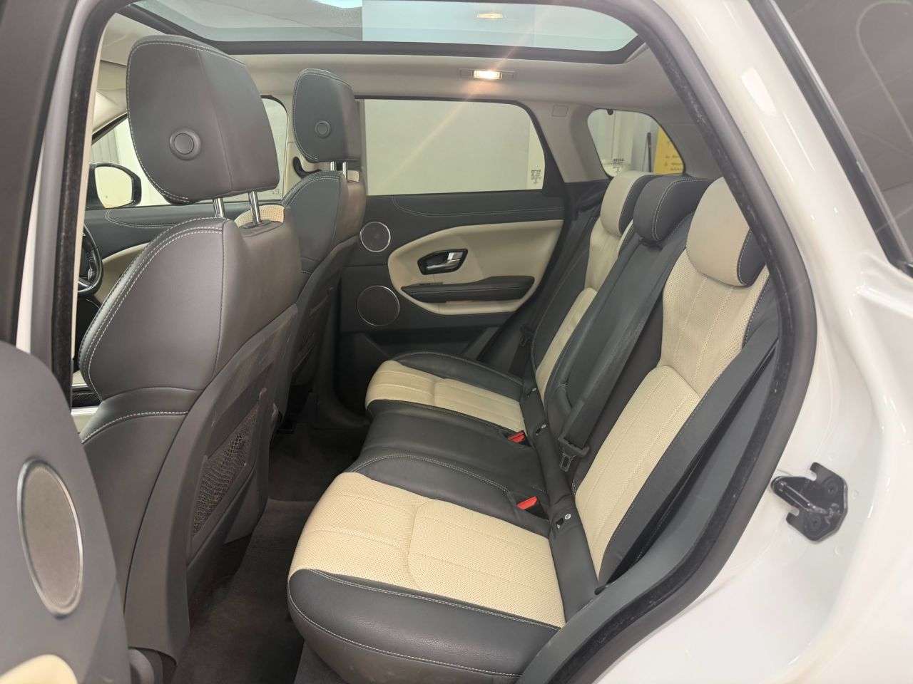 2015 LAND ROVER RANGE ROVER EVOQUE 2015 LAND ROVER RANGE ROVER EVOQUE