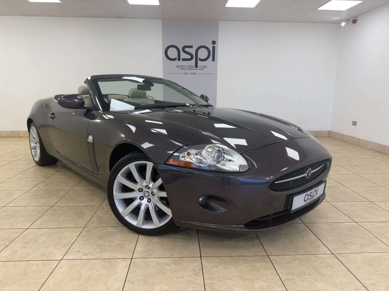 A 2008 JAGUAR XK 4.2 V8 Convertible 2dr Petrol Auto Euro 4 (300 ps) FULL DETAILS - WWW.ASPIC A 2008 JAGUAR XK 4.2 V8 Convertible 2dr Petrol Auto Euro 4 (300 ps) FULL DETAILS - WWW.ASPIC