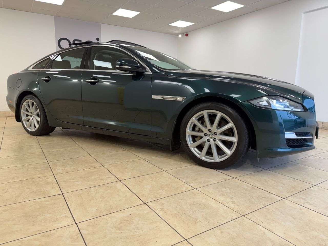 2016 JAGUAR XJ 2016 JAGUAR XJ