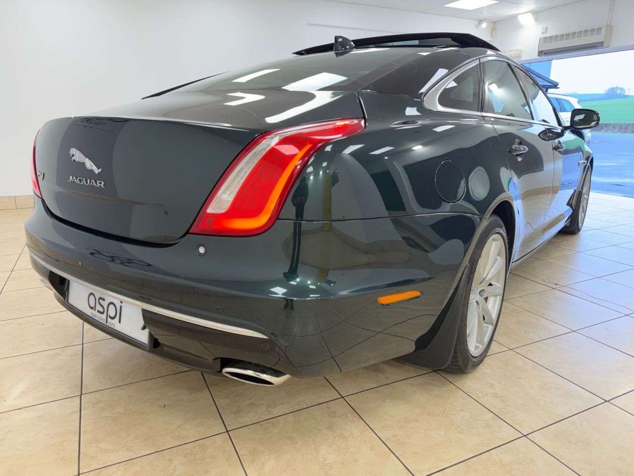 2016 JAGUAR XJ 2016 JAGUAR XJ