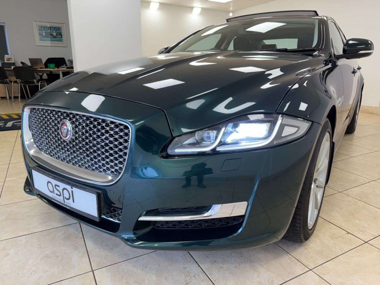 2016 JAGUAR XJ 2016 JAGUAR XJ