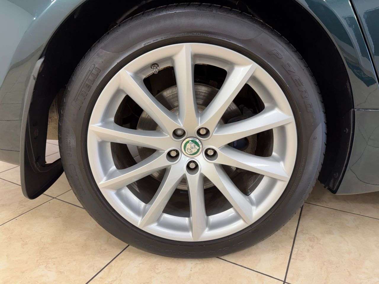 2016 JAGUAR XJ 2016 JAGUAR XJ