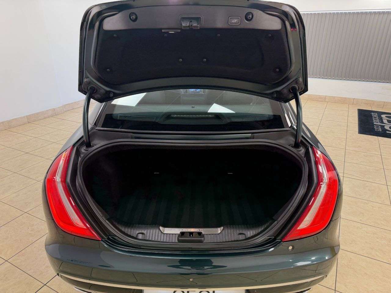 2016 JAGUAR XJ 2016 JAGUAR XJ