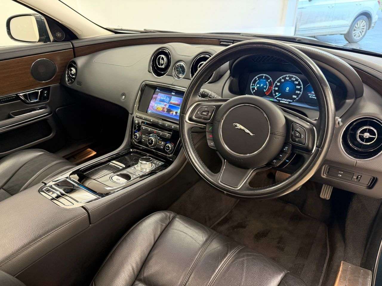 2016 JAGUAR XJ 2016 JAGUAR XJ