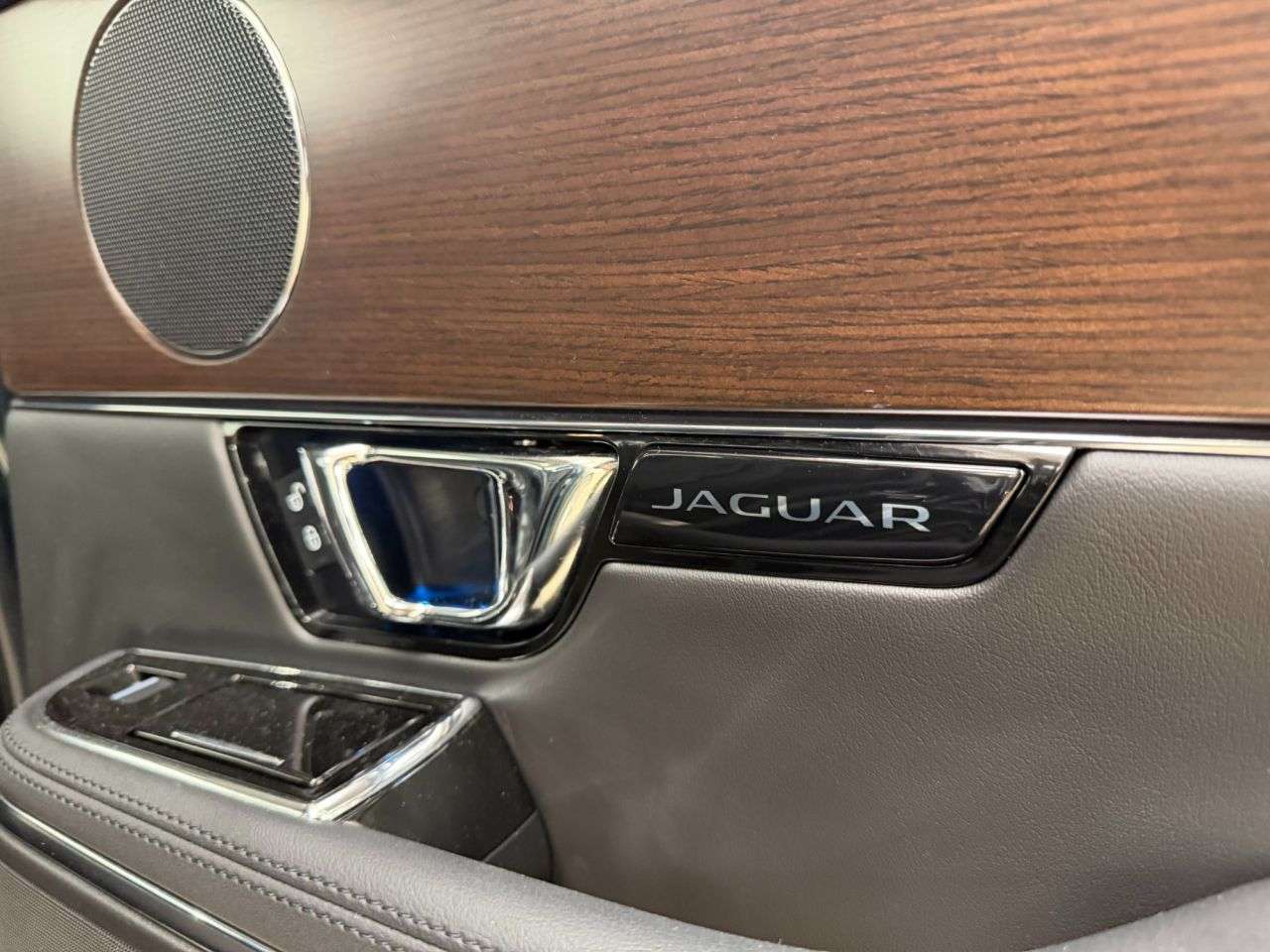 2016 JAGUAR XJ 2016 JAGUAR XJ