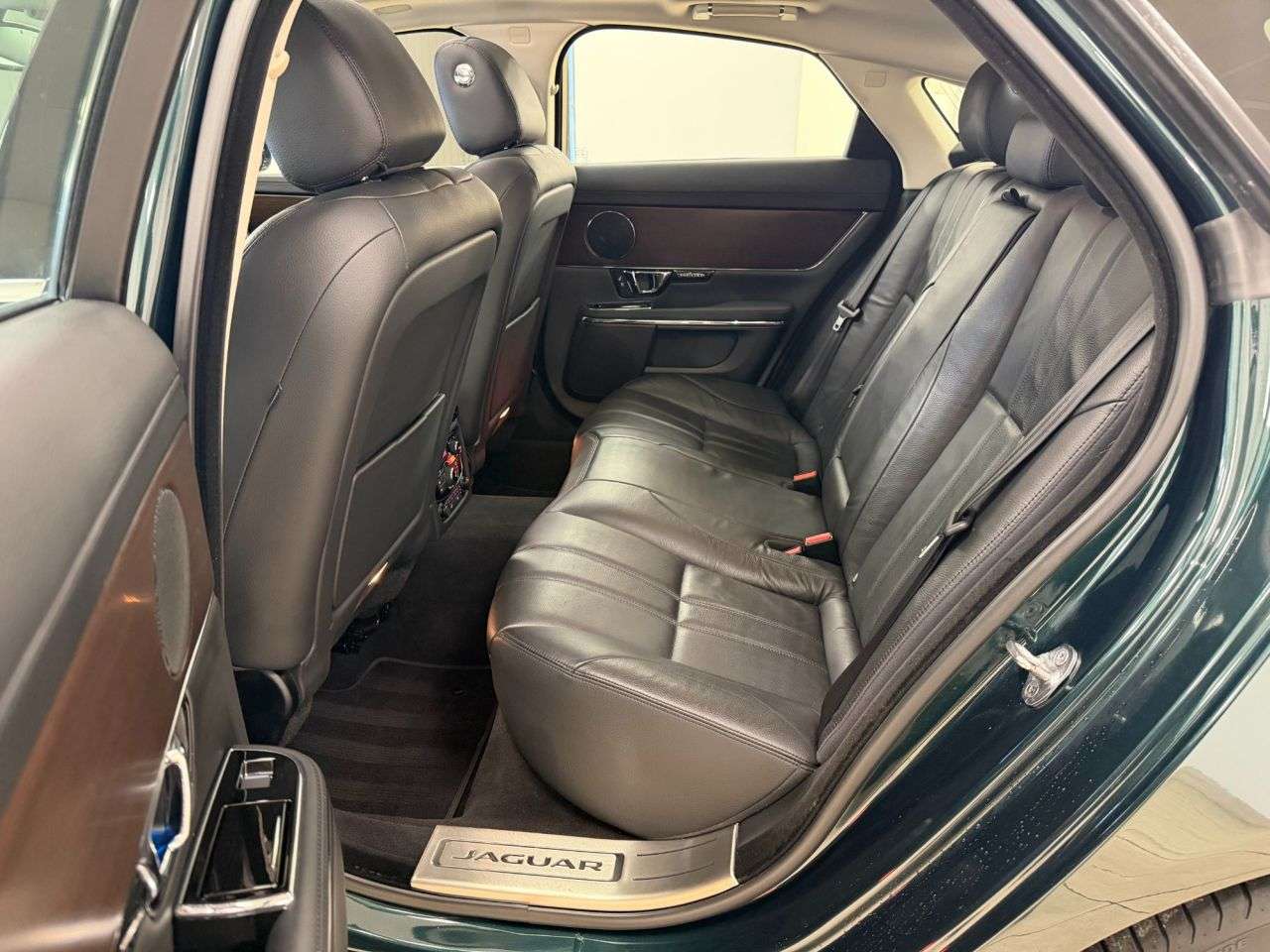 2016 JAGUAR XJ 2016 JAGUAR XJ